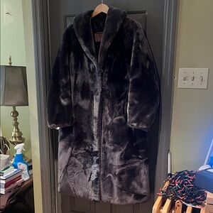 Luxurious Coat SZ xl